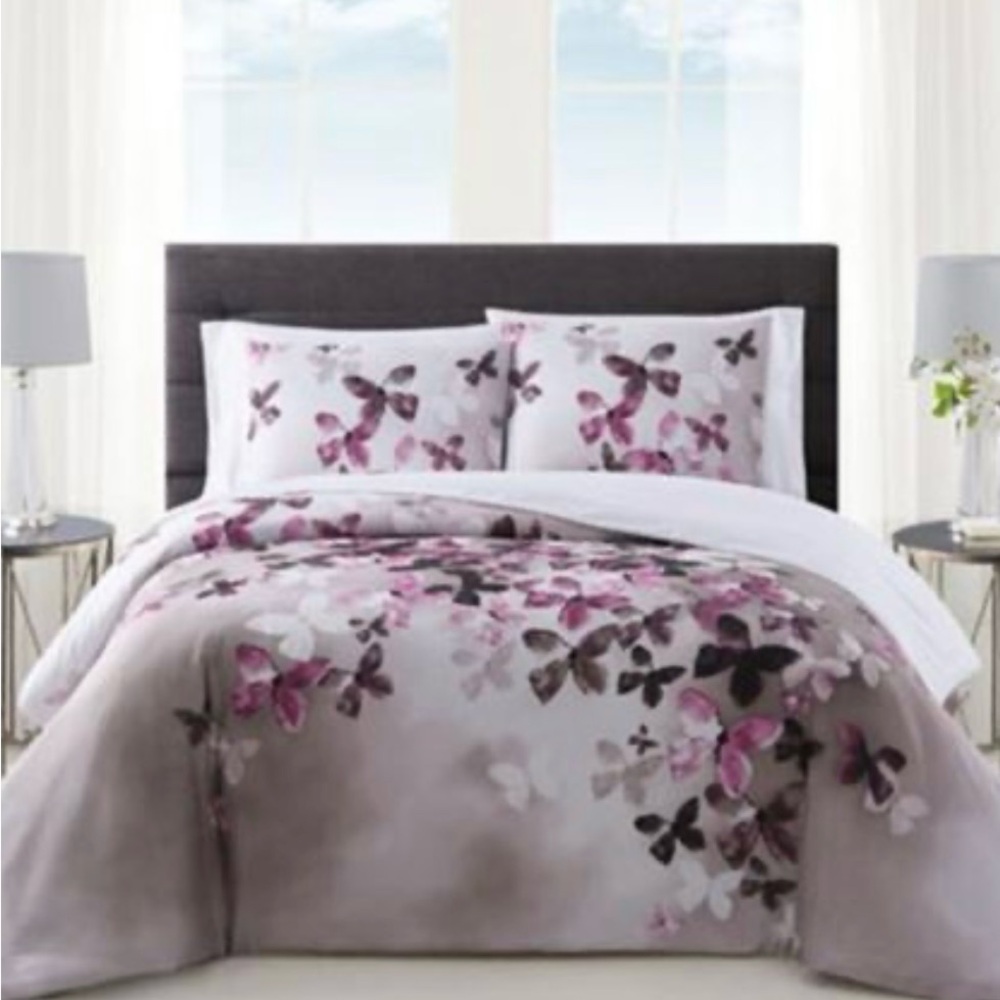 Vince Camuto Lissara 3 Piece Duvet Cover Set Queen